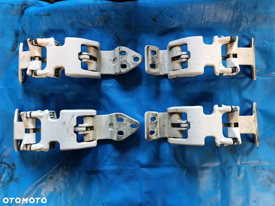 ZAWIAS DRZWI 270 TYŁ L/P GÓRA DÓŁ DUCATO JUMPER BOXER 06- - 1