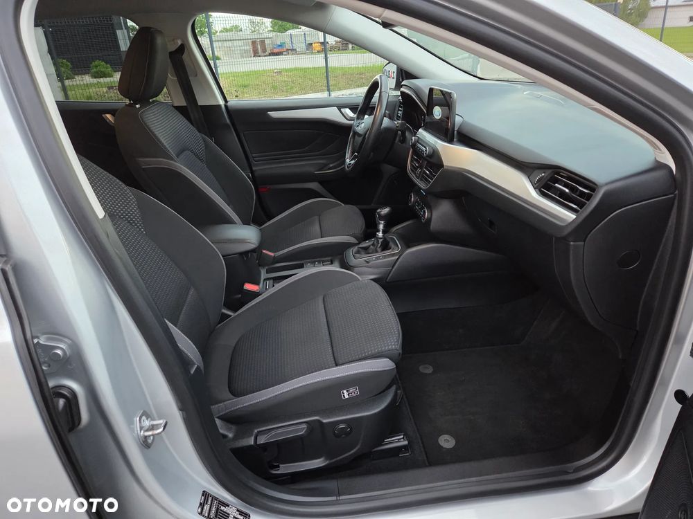 Ford Focus - 29