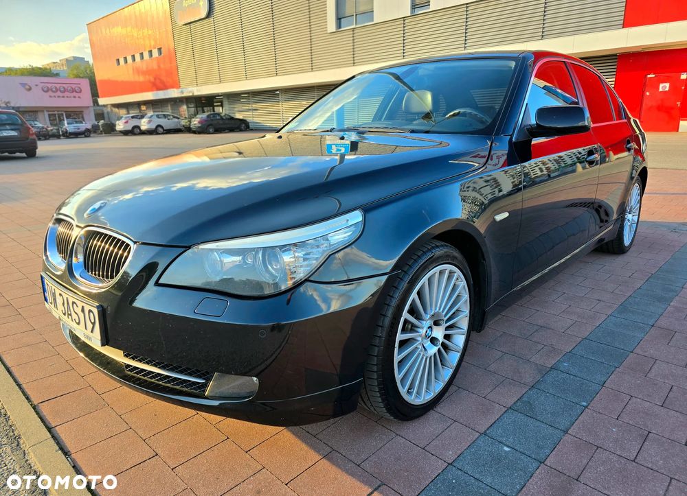 BMW Seria 5 525d - 1