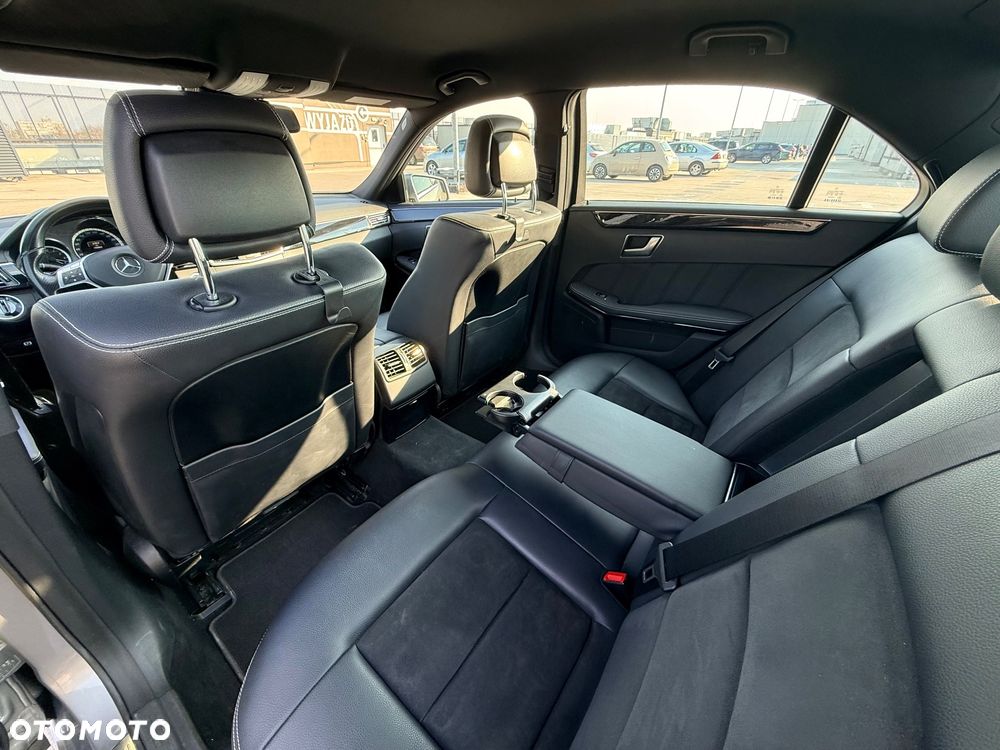 Mercedes-Benz Klasa E 220 BlueTEC 7G-TRONIC Avantgarde - 16