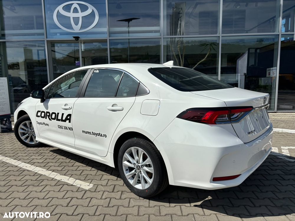 Toyota Corolla Sedan 1.5 TNGA MT Business - 6