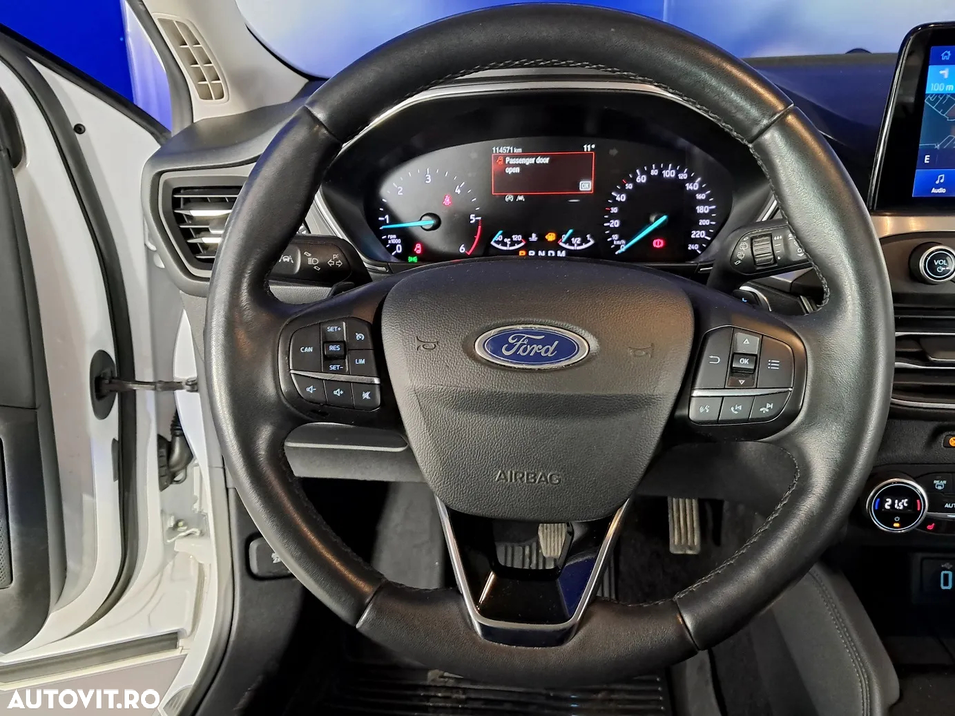 Ford Focus - 11