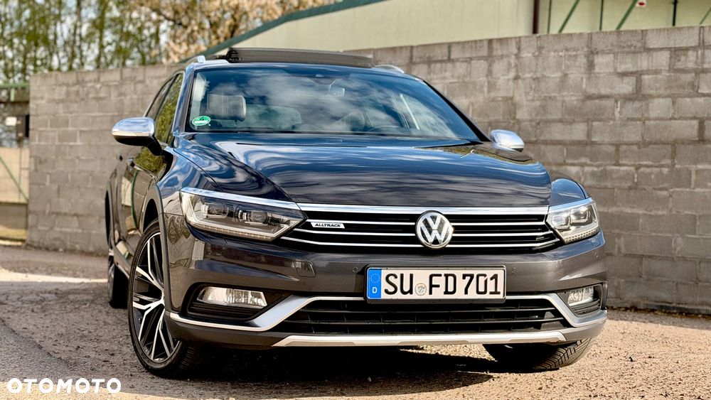 Volkswagen Passat Alltrack 2.0 TDI SCR 4Motion DSG - 33