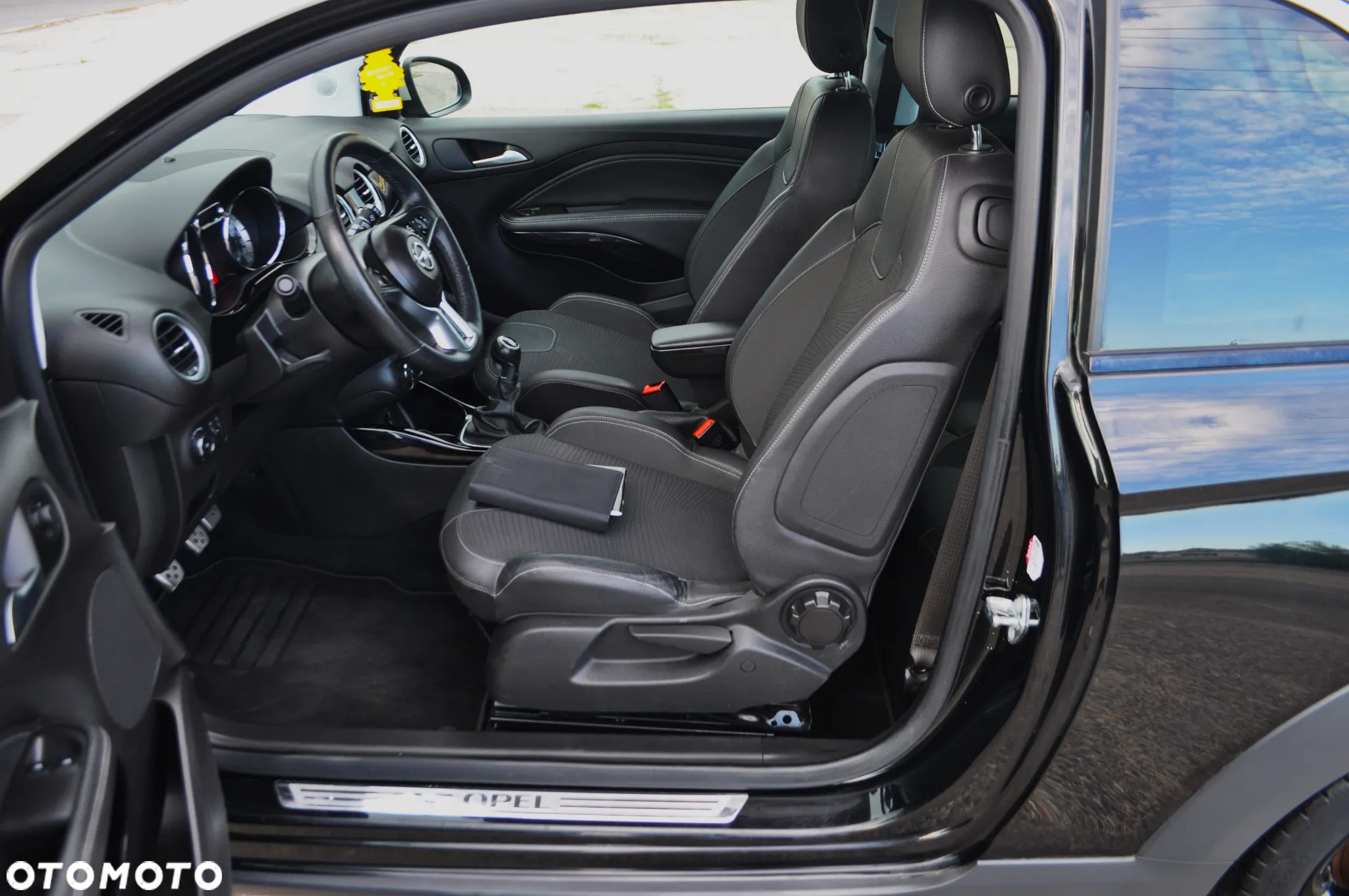 Opel Adam 1.0 T SIDI Rocks Unlimited S&S - 28