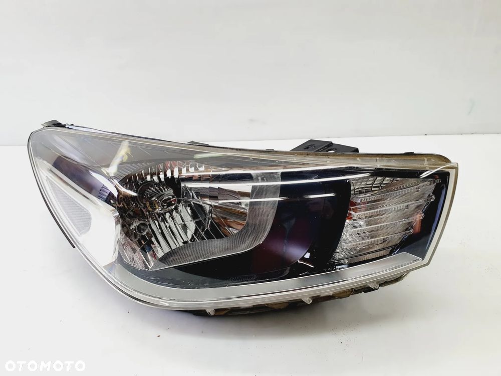 LAMPA PRZÓD PRAWA KIA RIO IV 4 17r+  ZWYKŁA 92102-H8 ORYGINAŁ EU!!! - 2
