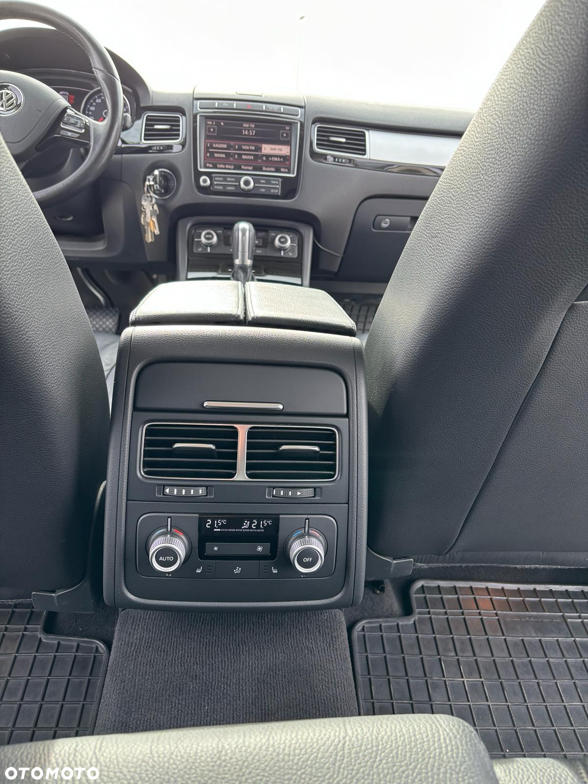 Volkswagen Touareg 3.0 V6 TDI BMT - 6
