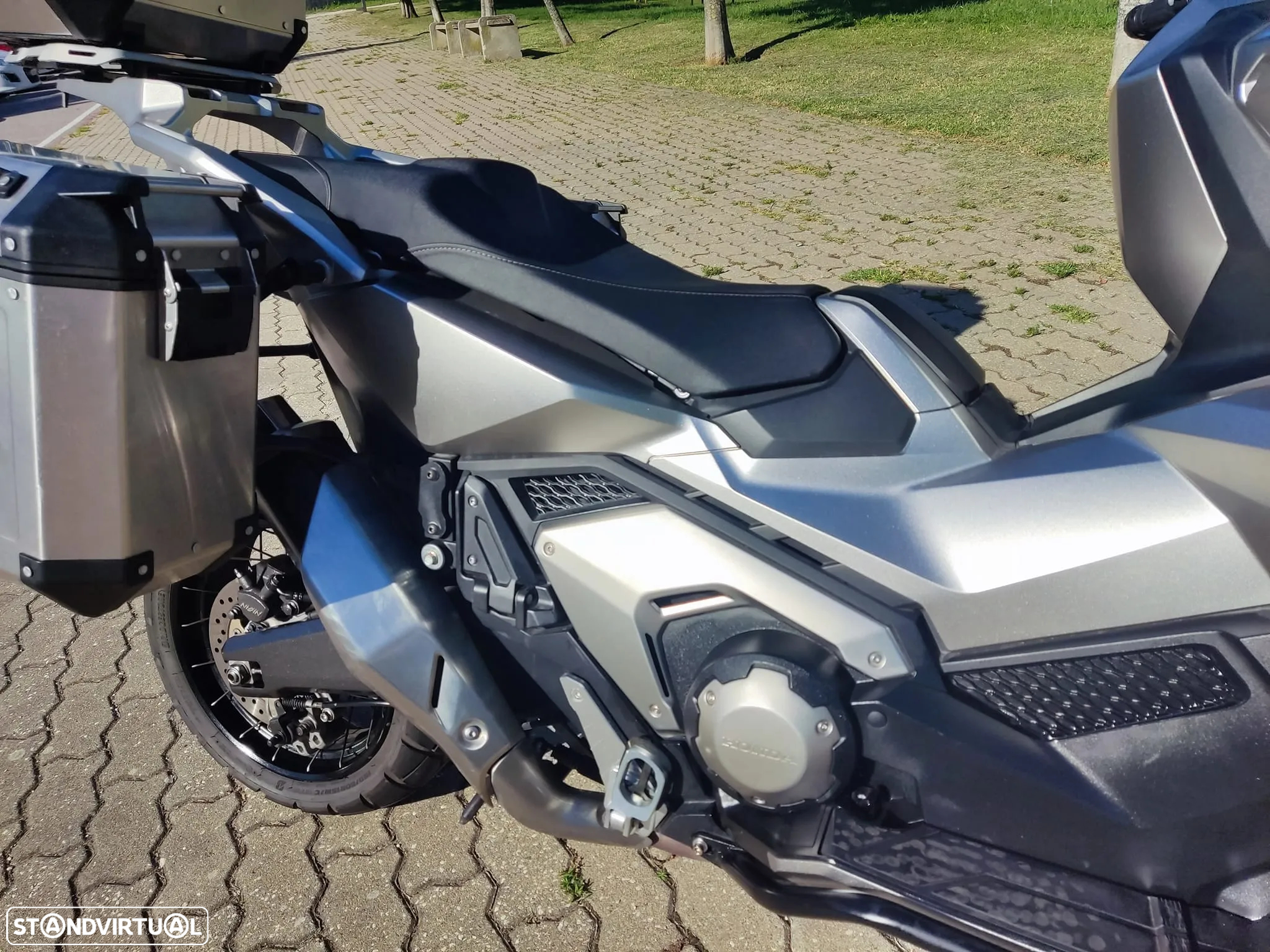 Honda X-ADV 750 - 9