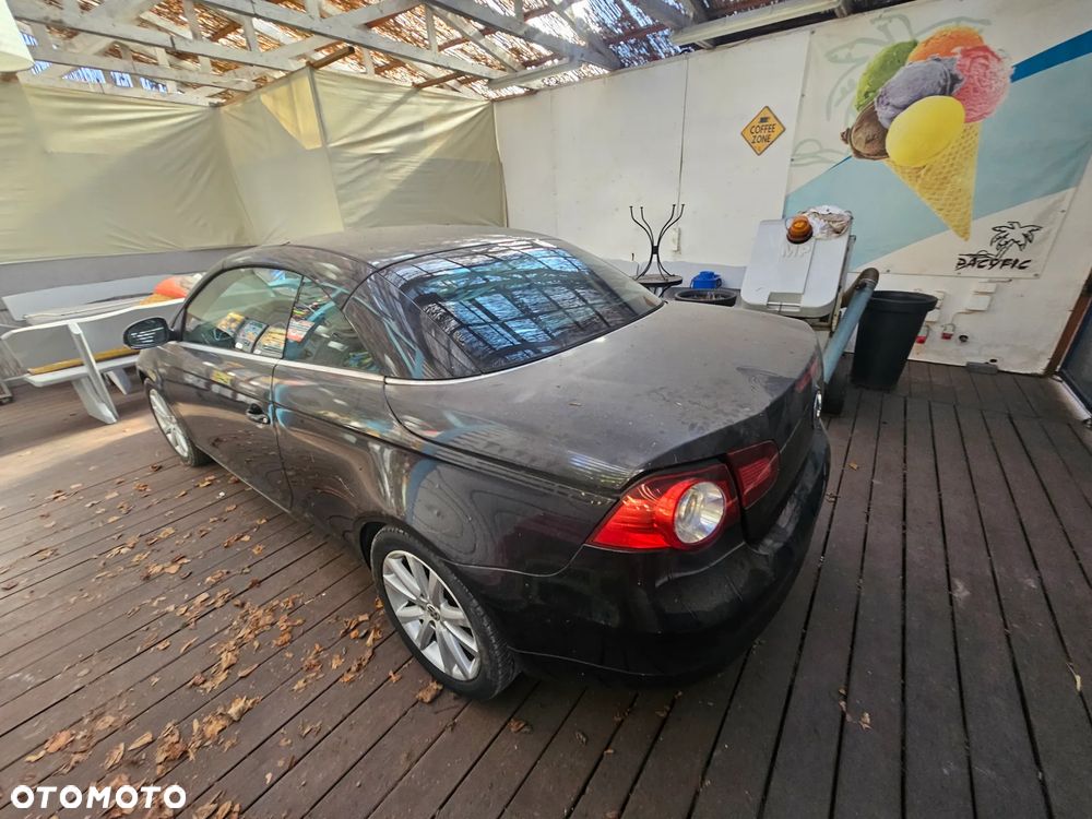 Volkswagen Eos - 16