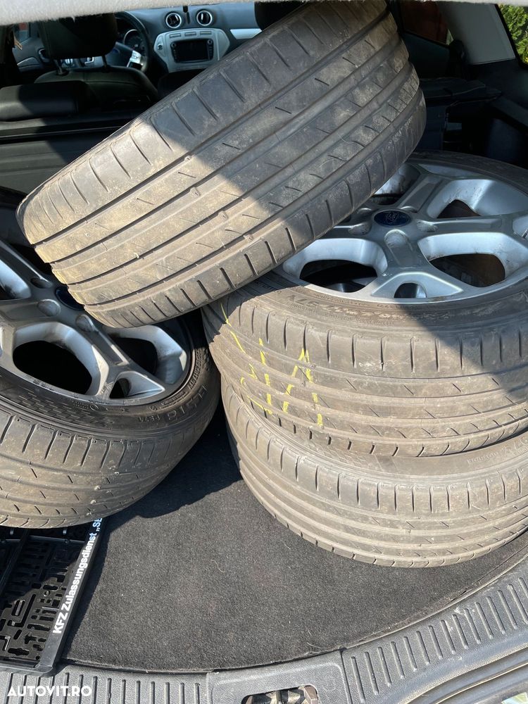 Ford Mondeo 2.0 PFi Titanium - 4