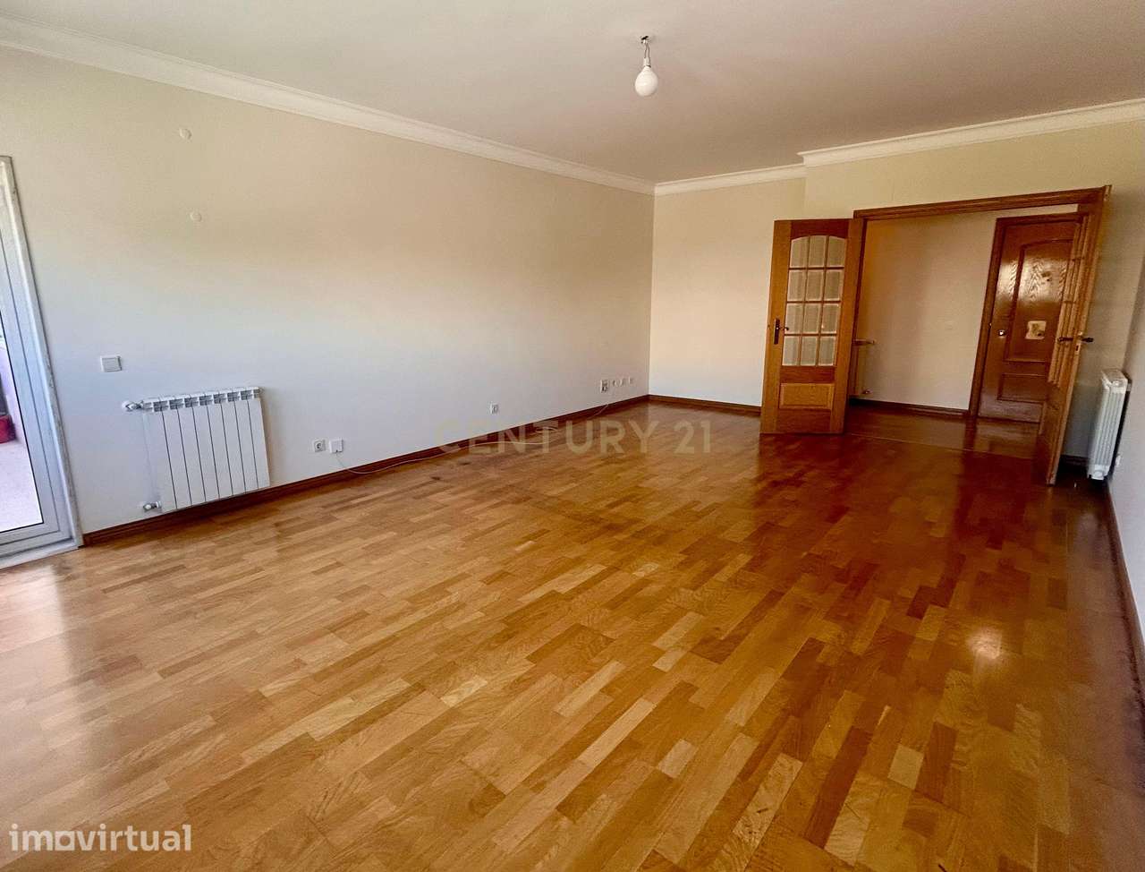 Apartamento T1 - 80 m²  - Telheiras | Garagem | Arrecadação  | Arrenda - Grande imagem: 2/26