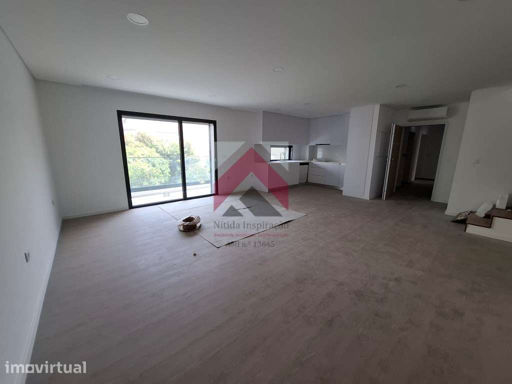 Apartamento T2 + Duplex Amplo + Terraço na Cobertura em Esgueira, A... - Grande imagem: 5/56