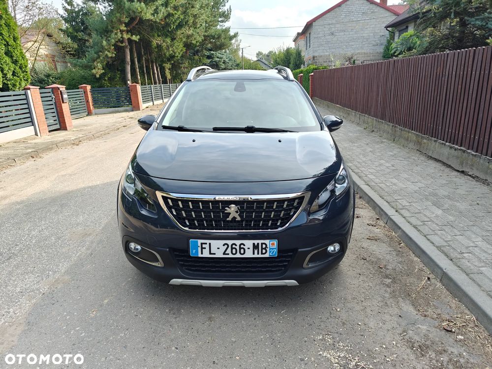 Peugeot 2008 BlueHDi 120 EAT6 Black Edition - 1