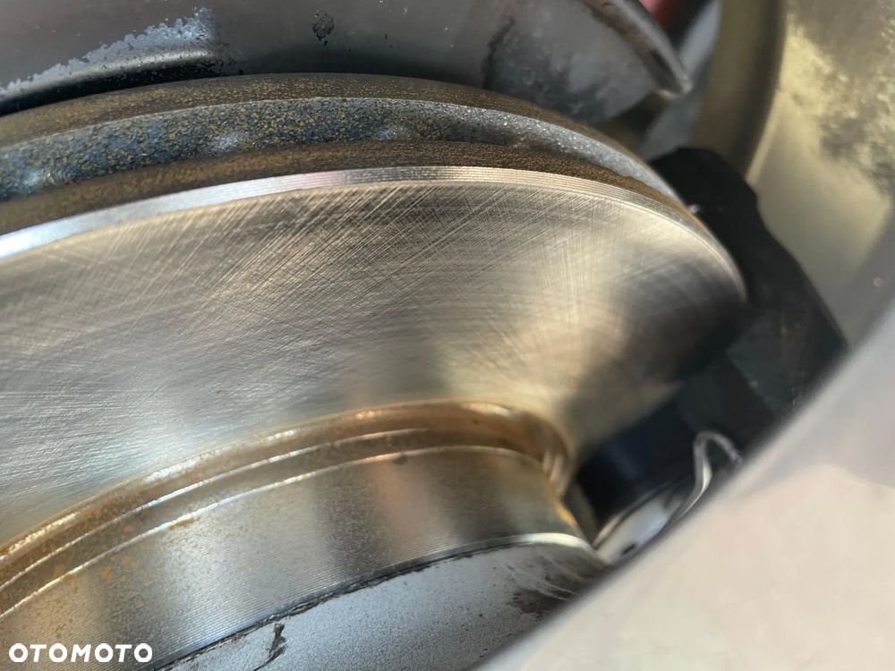 Toyota Yaris 1.33 VVT-i Executive - 26