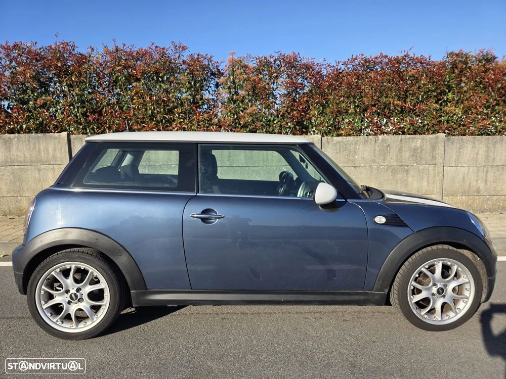 MINI 3 Portas Cooper D - 4