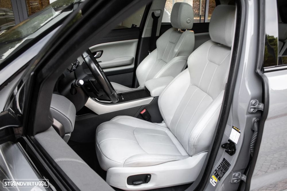 Land Rover Range Rover Evoque D150 HSE - 26