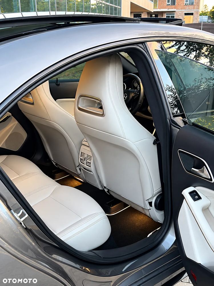 Mercedes-Benz CLA - 15