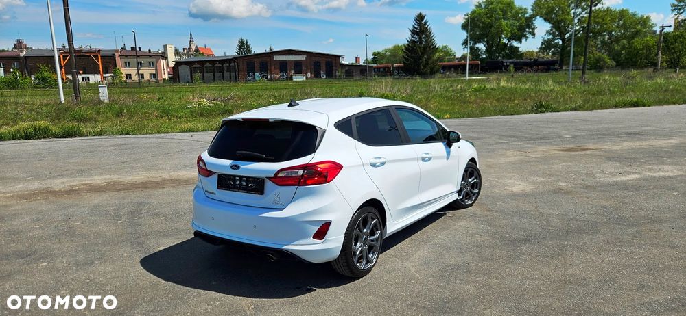 Ford Fiesta 1.1 S&S ST-LINE - 8