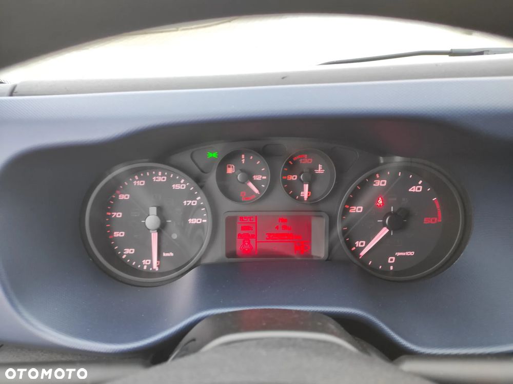 Iveco DAILY 35S15 - 17