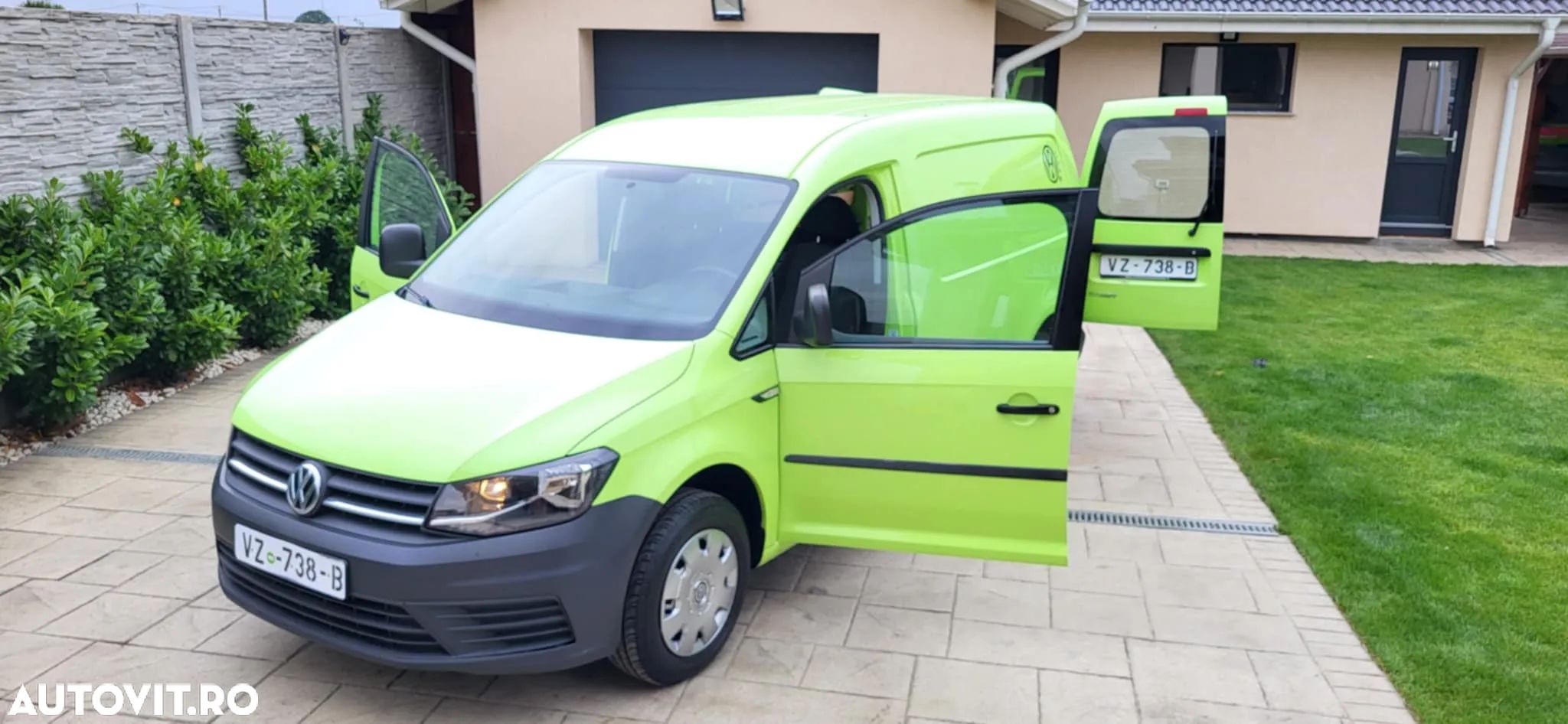 Volkswagen Caddy - 1
