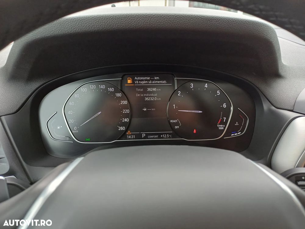 BMW X4 xDrive20i AT MHEV - 29