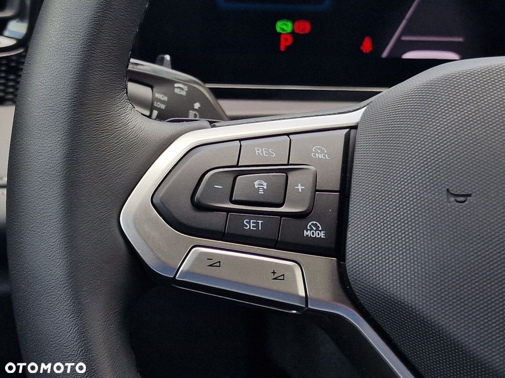 Volkswagen Tiguan 2.0 TDI Life DSG - 28