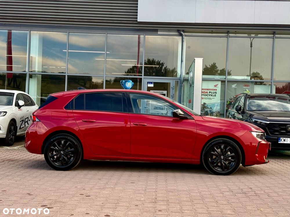 Opel Astra 1.2 T Edition S&S - 4