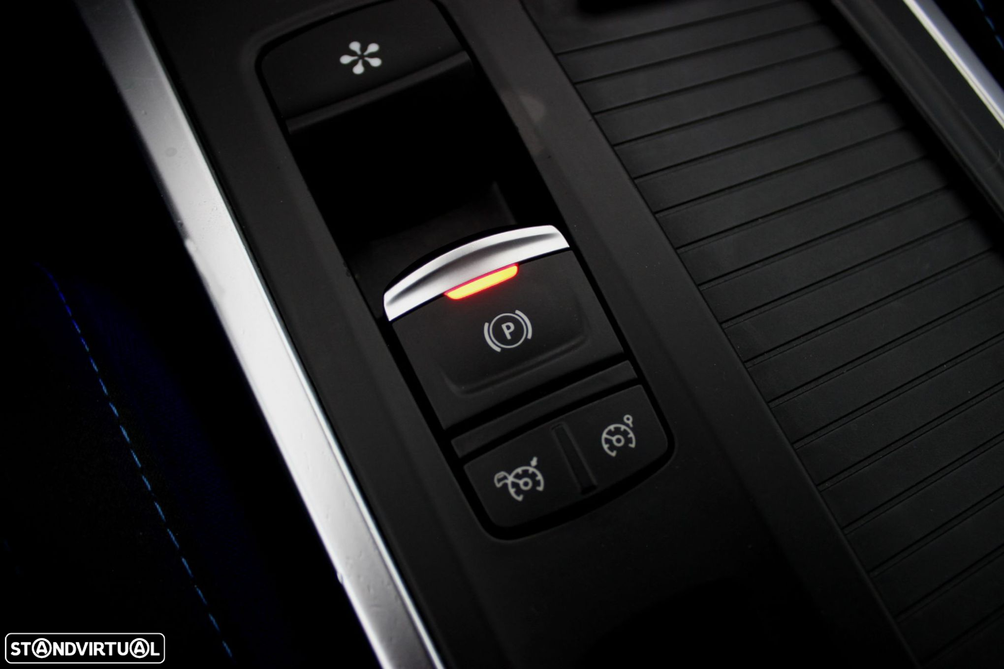 Renault Mégane 1.6 dCi GT EDC - 36