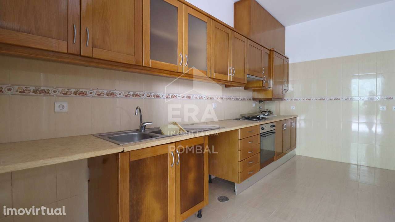 Apartamento T2 localizado no centro de Alvaiázere. - Grande imagem: 3/9