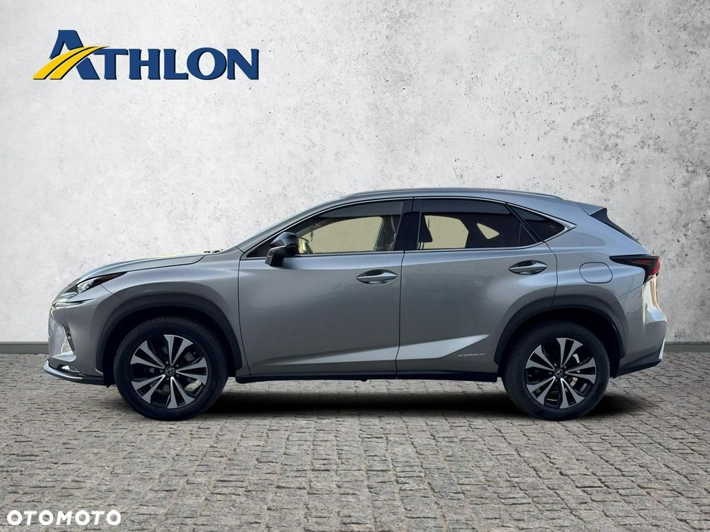 Lexus NX 300h F Impression AWD - 2
