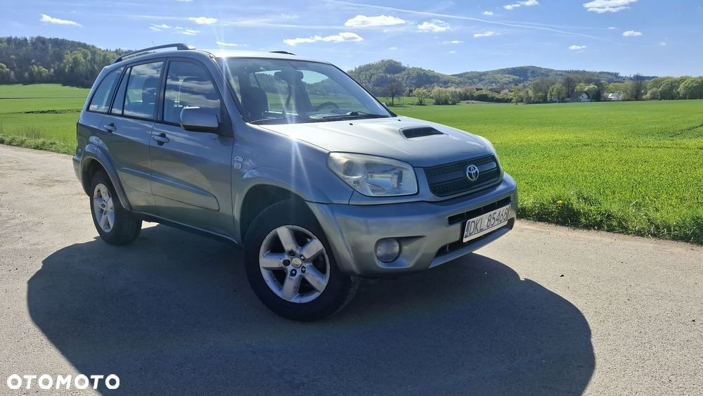 Toyota RAV4 2.0 D-4D 4x4 - 15