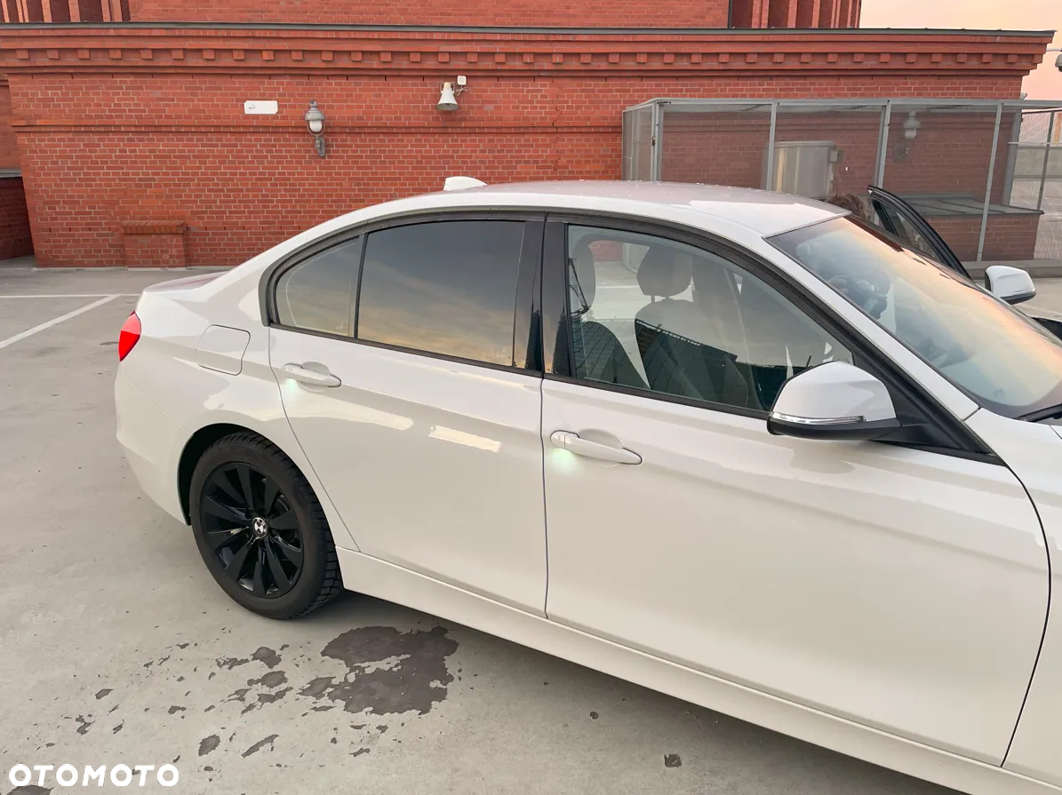 BMW Seria 3 - 8