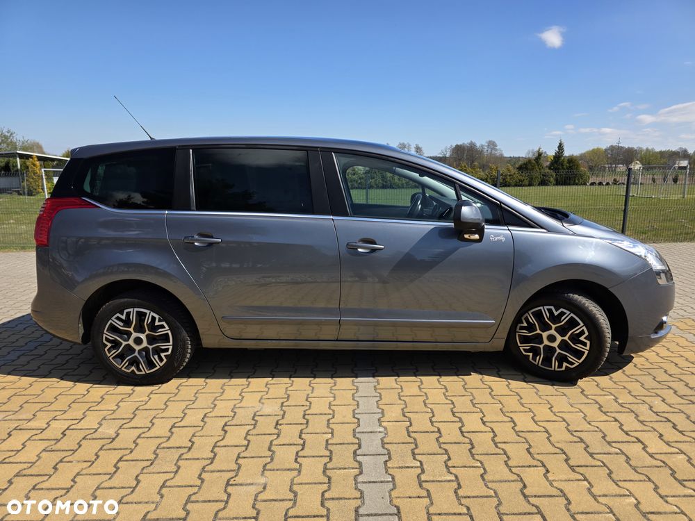 Peugeot 5008 1.6 HDi Active 7os - 6