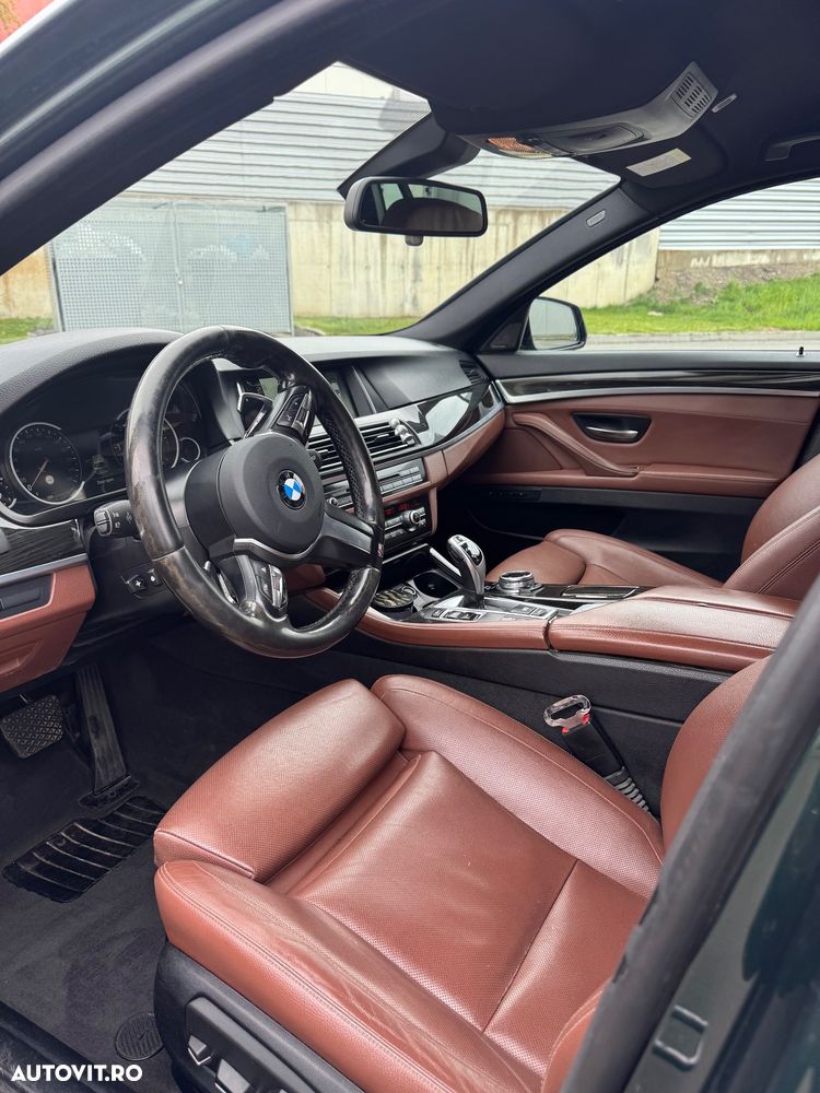 BMW Seria 5 M550d xDrive - 22