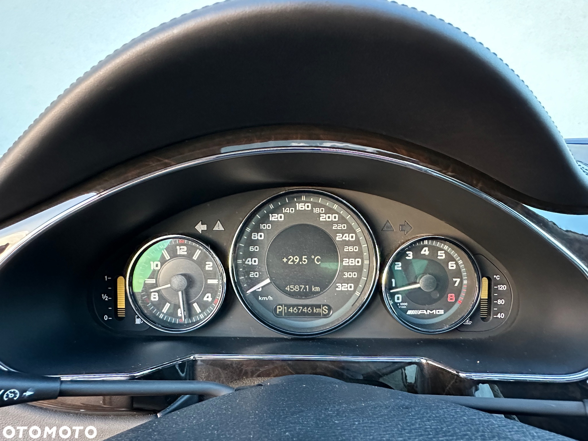 Mercedes-Benz CLS 63 AMG 7G-TRONIC - 19