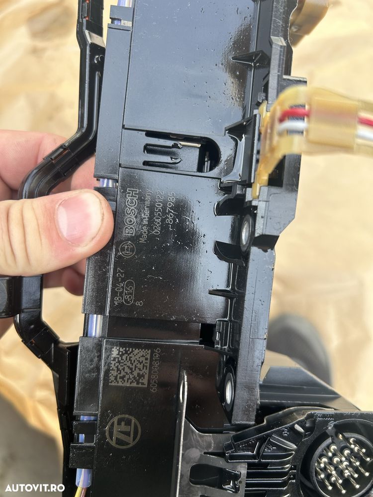 Calculator cutie bmw seria 5/7 g30/g11 3.0 xd 0260550122 6058008196 - 2