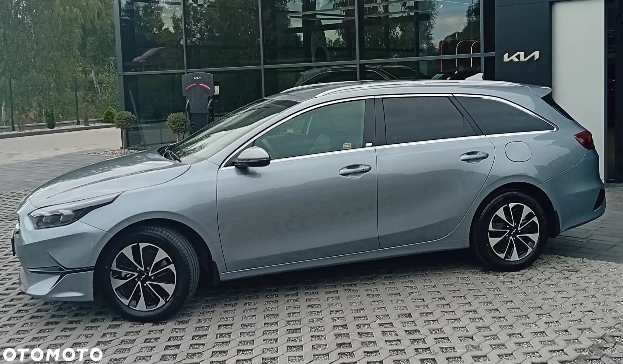 Kia Ceed - 3