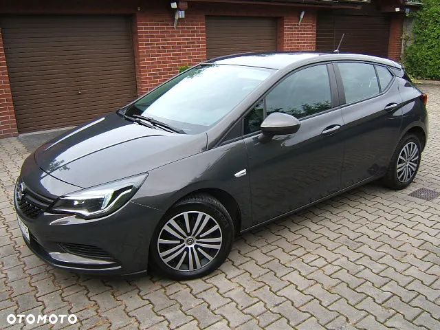 Opel Astra - 1