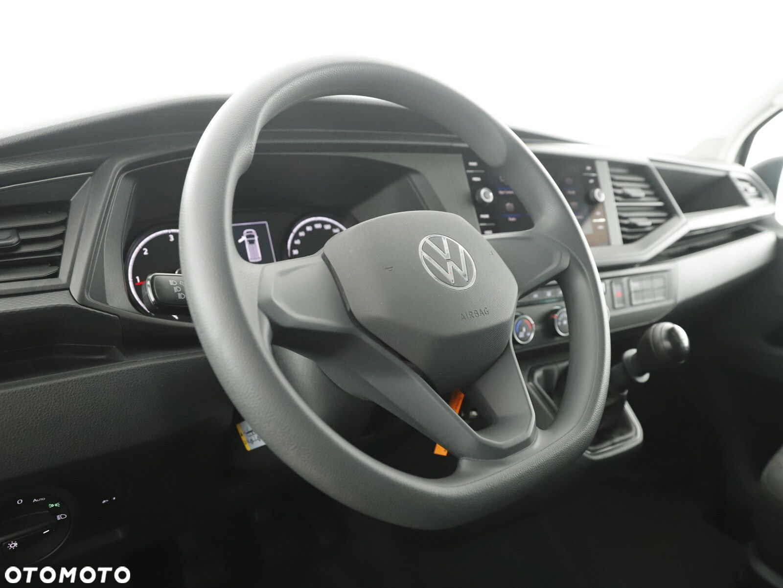 Volkswagen California - 11