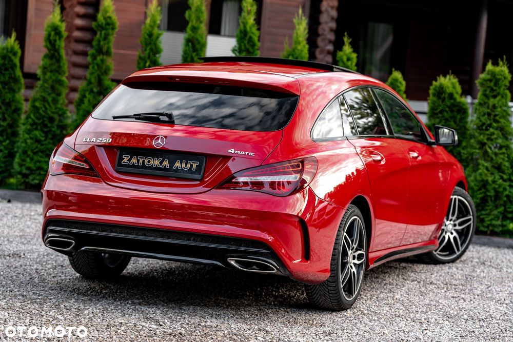 Mercedes-Benz CLA 250 4-Matic AMG Line - 8