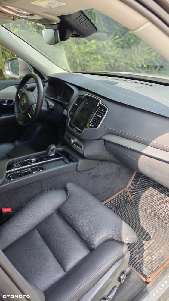 Volvo XC 90 B5 D AWD Plus Bright 7os - 8