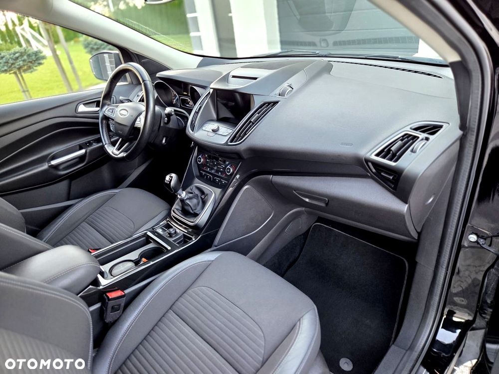 Ford Kuga 1.5 EcoBoost 2x4 SYNC - 18