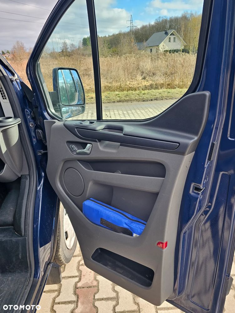 Ford Transit Custom - 16