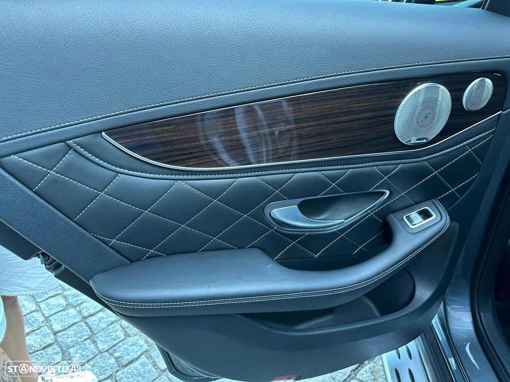 Mercedes-Benz GLC 250 d Coupé AMG Line 4-Matic - 24