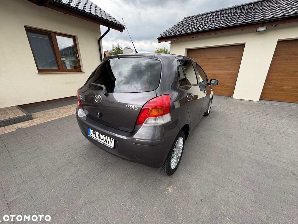 Toyota Yaris 1.33 VVT-i Life - 13