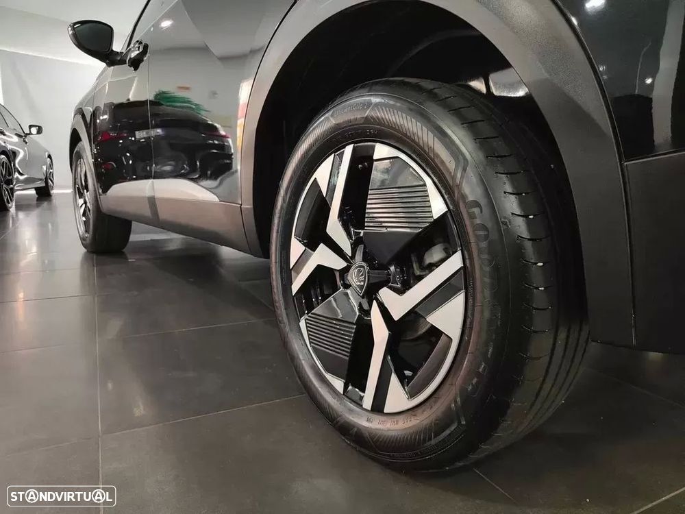 Peugeot 2008 1.2 PureTech Allure - 28