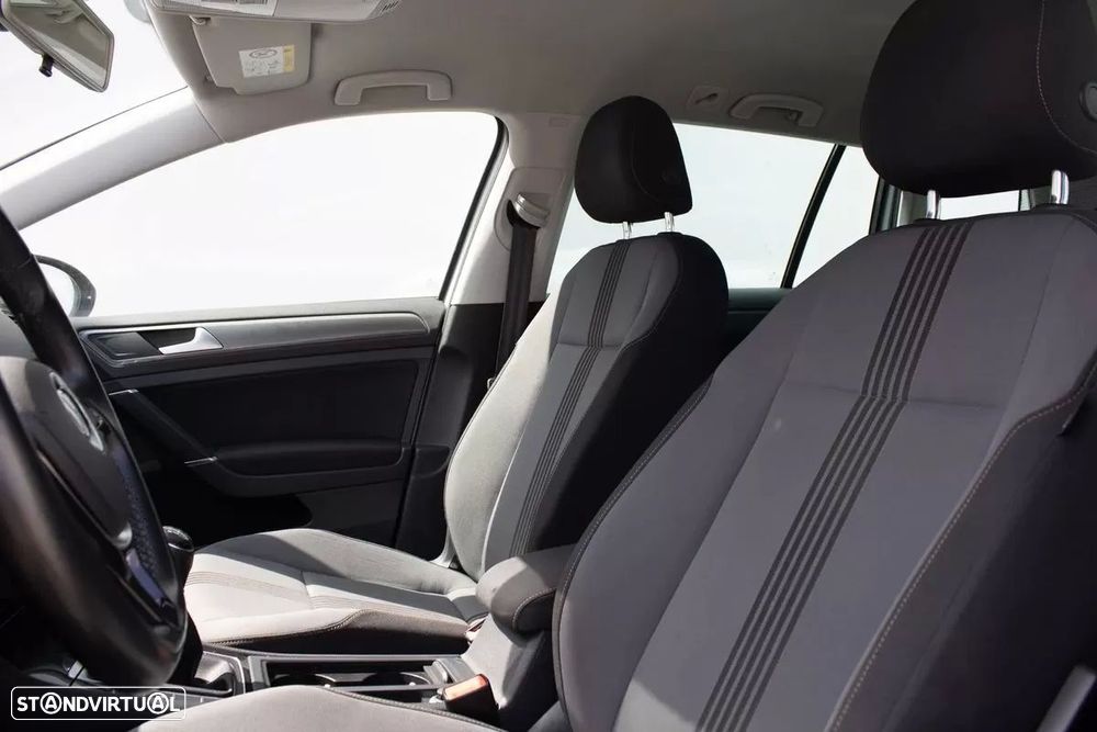 VW Golf Variant 1.6 TDi Highline - 12