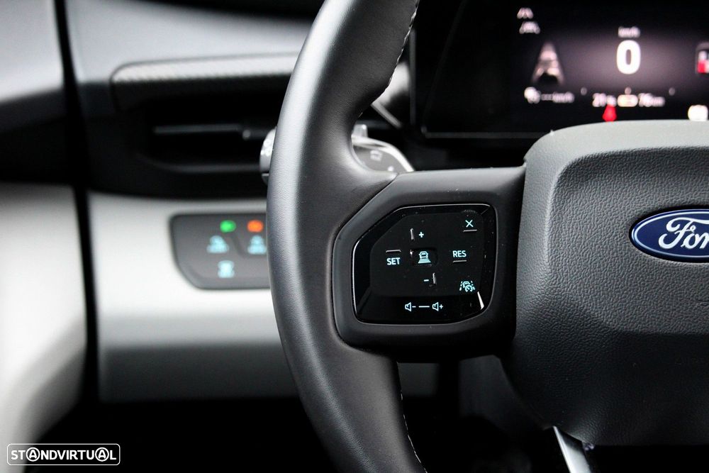 Ford Explorer 77 kWh Premium - 33