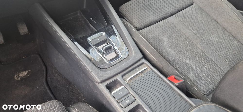 Skoda Octavia 2.0 TDI Edition 130 Selection DSG - 28