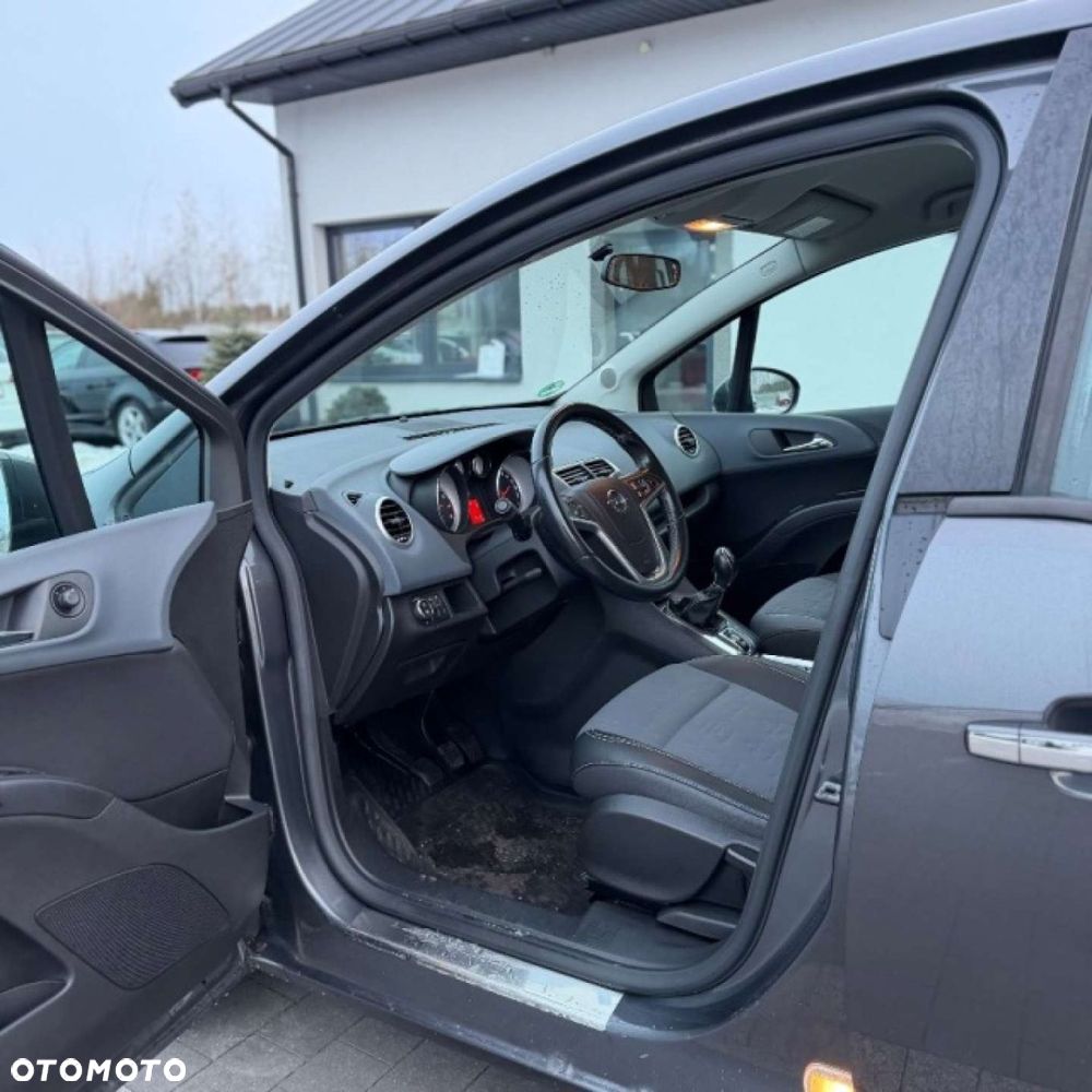 Opel Meriva - 17