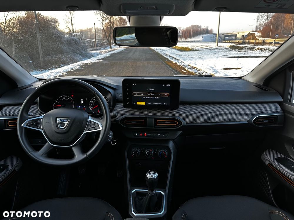 Dacia Sandero Stepway TCe 90 Expression + - 15